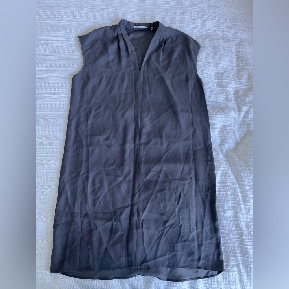 Tahari grey blouse